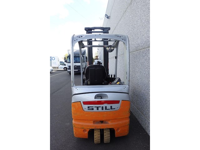 Elektrische heftruck still - afbeelding 13 van  19
