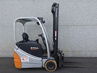 Elektrische heftruck still - afbeelding 14 van  19