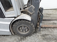 Elektrische heftruck still - afbeelding 8 van  31