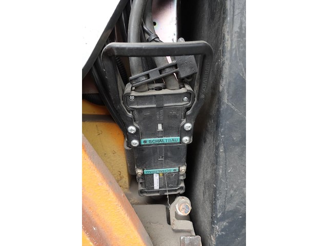 Elektrische heftruck still - afbeelding 15 van  31