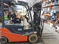 Elektrische heftruck toyota - afbeelding 10 van  15