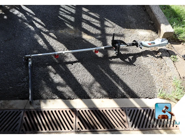 Elektrische heggenschaar - afbeelding 1 van  6