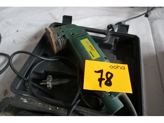 Elektrische heteluchtpistool powerplus + elektrische deltaschuurmachine - afbeelding 2 van  6