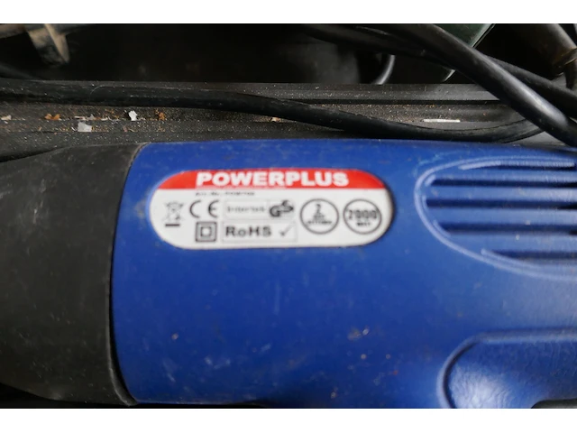 Elektrische heteluchtpistool powerplus + elektrische deltaschuurmachine - afbeelding 5 van  6