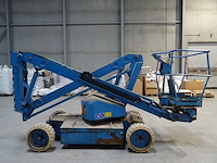 Elektrische hoogtewerker upright - afbeelding 5 van  12