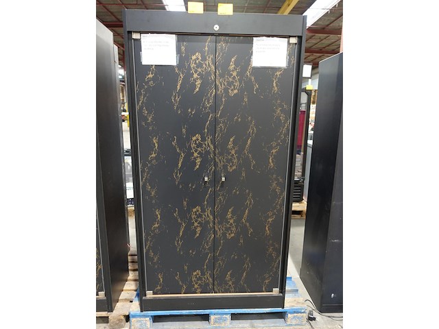 Elektrische humidor kast - afbeelding 1 van  5