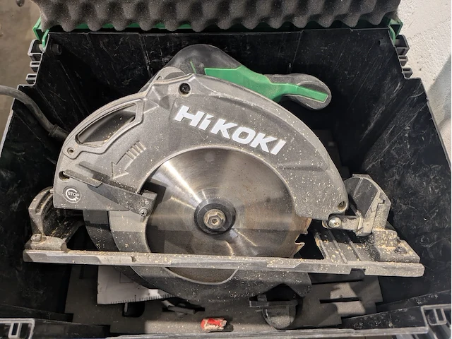 Elektrische invalzaag hikoki - afbeelding 4 van  4