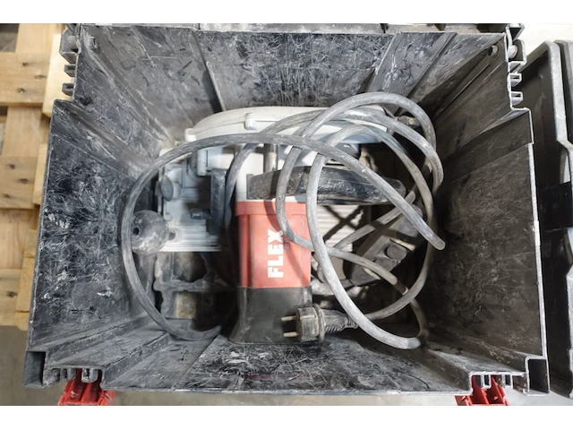 Elektrische invalzaagmachine flex - afbeelding 1 van  7