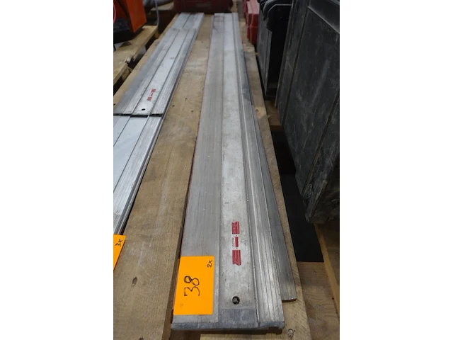 Elektrische invalzaagmachine flex - afbeelding 7 van  7