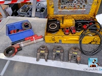Elektrische kabel met toebehoren en klem