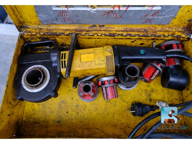 Elektrische kabel met toebehoren en klem - afbeelding 2 van  8