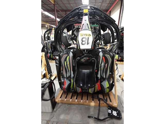 Elektrische kart bizkarts - afbeelding 2 van  5