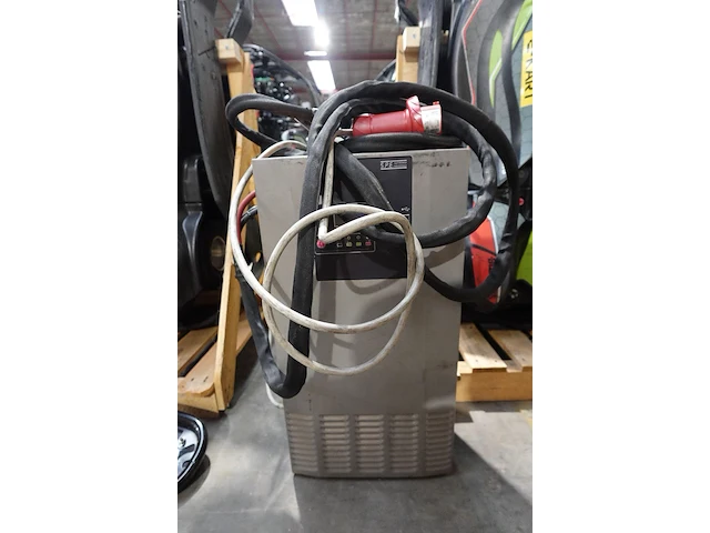 Elektrische kart bizkarts - afbeelding 3 van  5