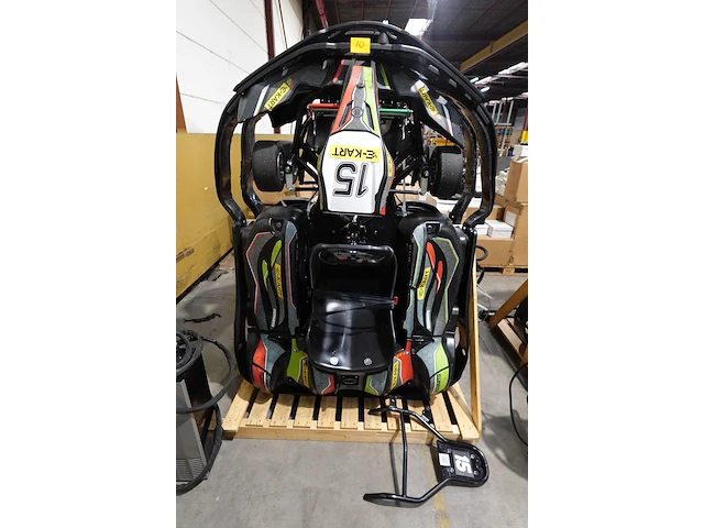 Elektrische kart bizkarts - afbeelding 2 van  5