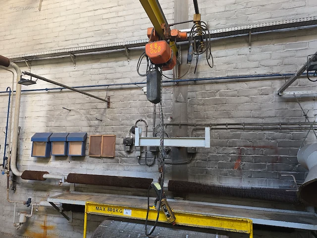 Elektrische kettingtakel hitachi 1st - afbeelding 1 van  8