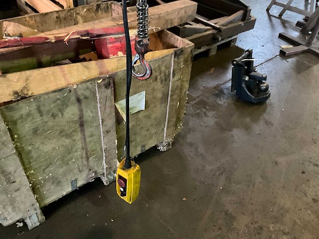 Elektrische kettingtakel - afbeelding 3 van  4