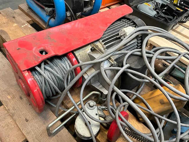 Elektrische kettingtakel - afbeelding 2 van  6
