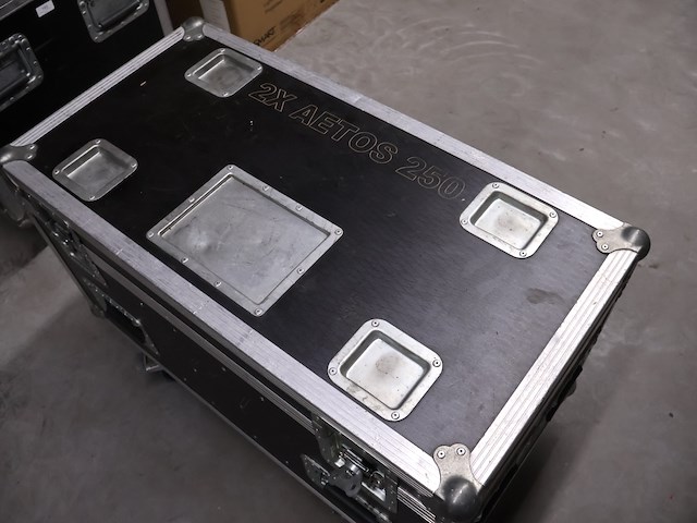 Elektrische kettingtakels (x2) - afbeelding 6 van  6