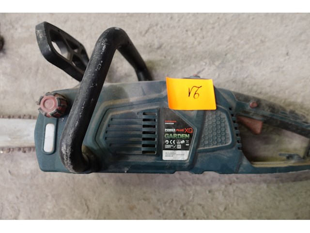 Elektrische kettingzaag powerplus - afbeelding 2 van  4