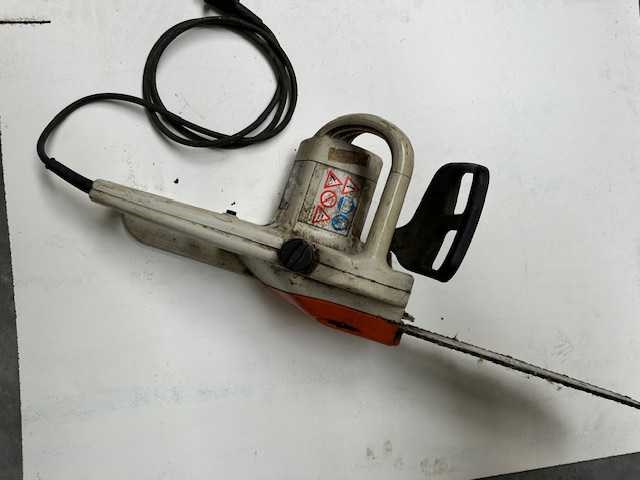 Elektrische kettingzaag stihl - mse 180 c - trimming tool - afbeelding 1 van  2