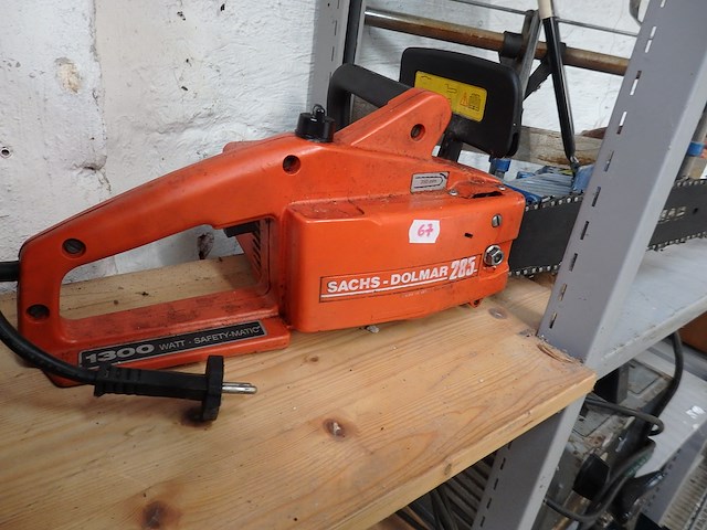 Elektrische kettingzaal dolmar - afbeelding 1 van  2