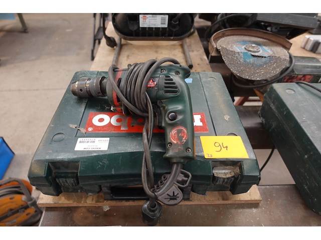 Elektrische klopboorhamer + decoupeerzaag metabo - afbeelding 1 van  4