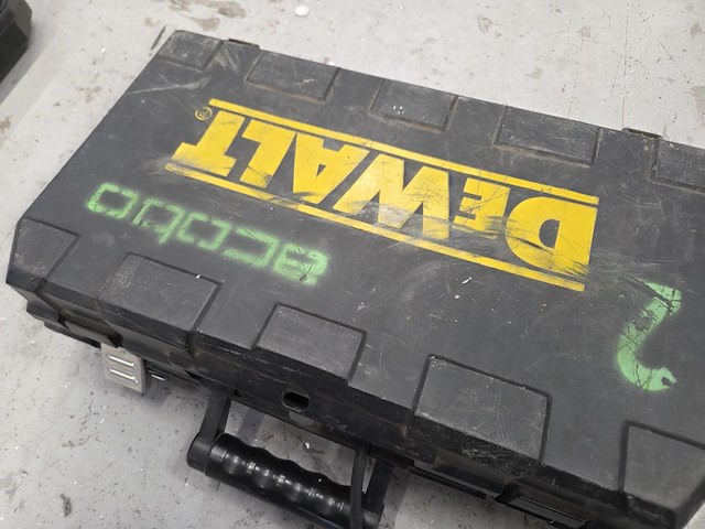 Elektrische klopboormachine dewalt dw515-qs - afbeelding 4 van  4