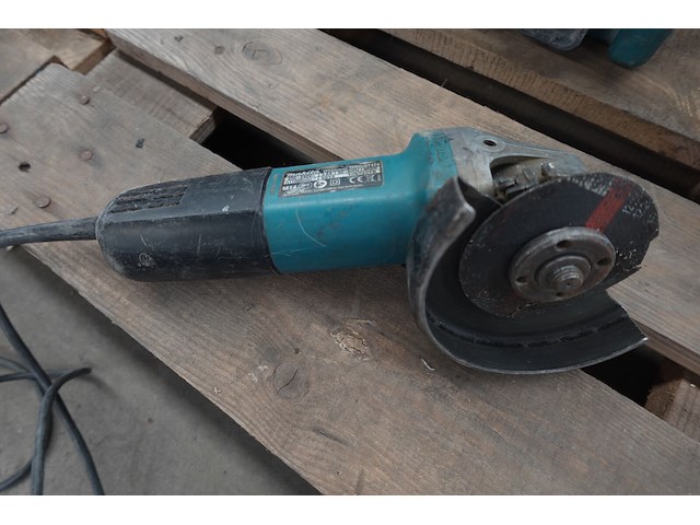 Elektrische klopboormachine + haakse slijper makita - afbeelding 6 van  7