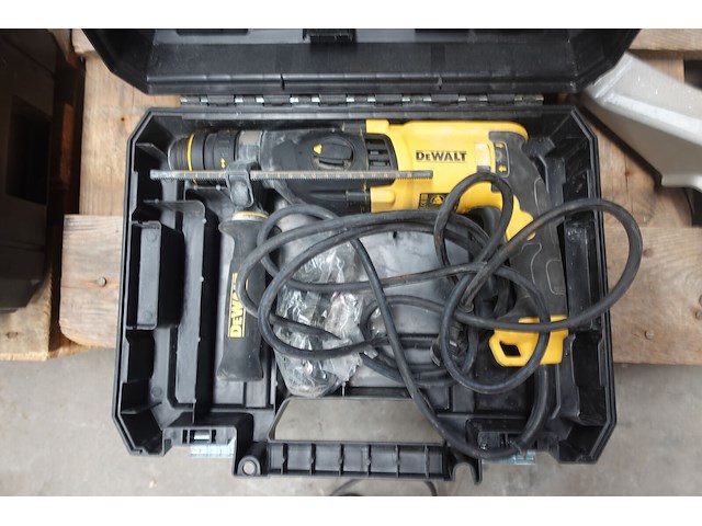 Elektrische klopboormachine + heteluchtpistool dewalt - afbeelding 4 van  5