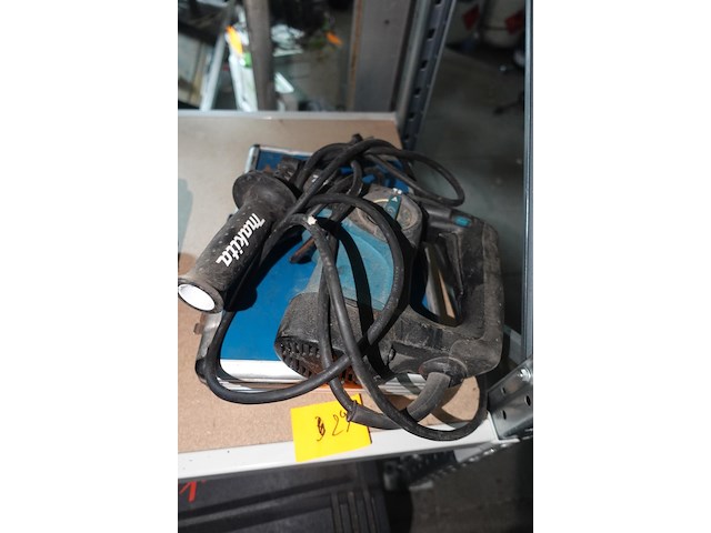 Elektrische klopboormachine makita - afbeelding 1 van  5