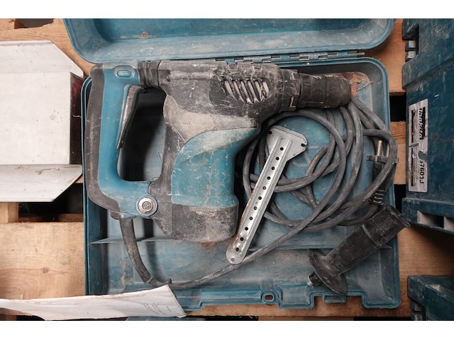 Elektrische klopboormachine makita - afbeelding 2 van  4