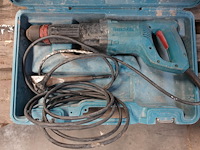 Elektrische klopboormachine makita - afbeelding 1 van  3