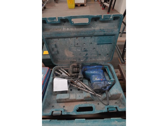 Elektrische klopboormachine makita - afbeelding 1 van  3