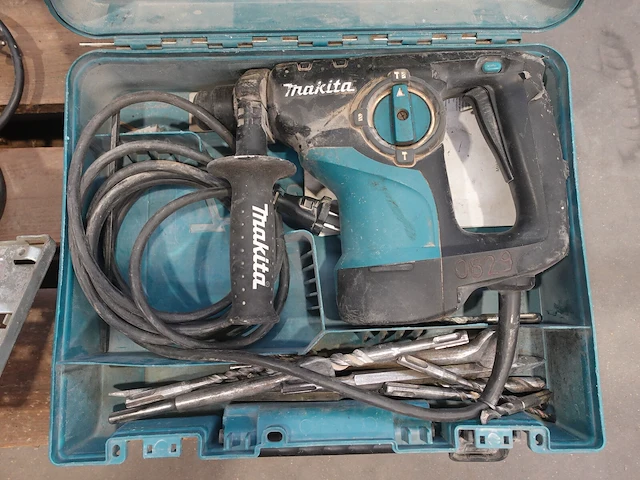 Elektrische klopboormachine makita - afbeelding 2 van  3