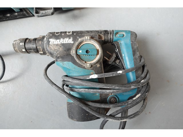 Elektrische klopboormachine + schuurmachine makita - afbeelding 3 van  7