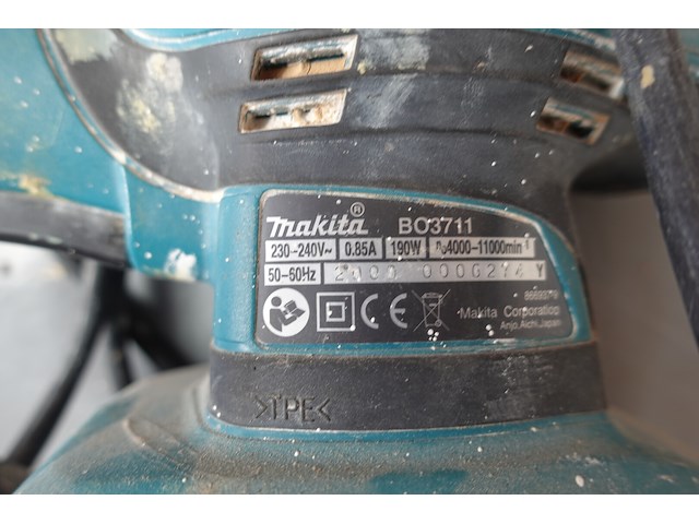 Elektrische klopboormachine + schuurmachine makita - afbeelding 6 van  7