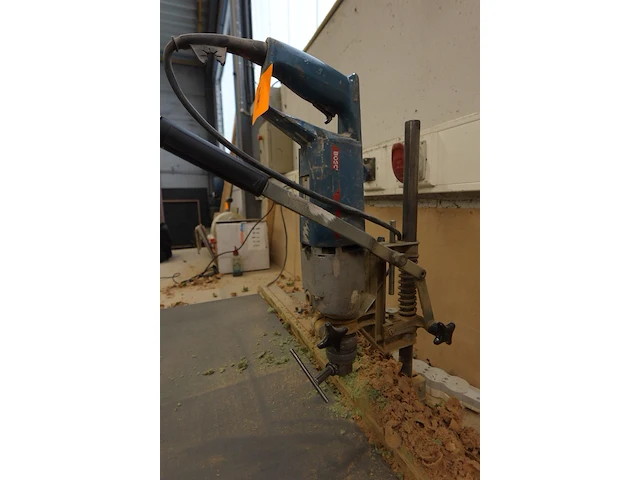 Elektrische kolomboormachine bosch - afbeelding 2 van  4