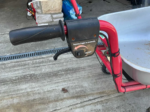 Elektrische kruiwagen - afbeelding 4 van  8
