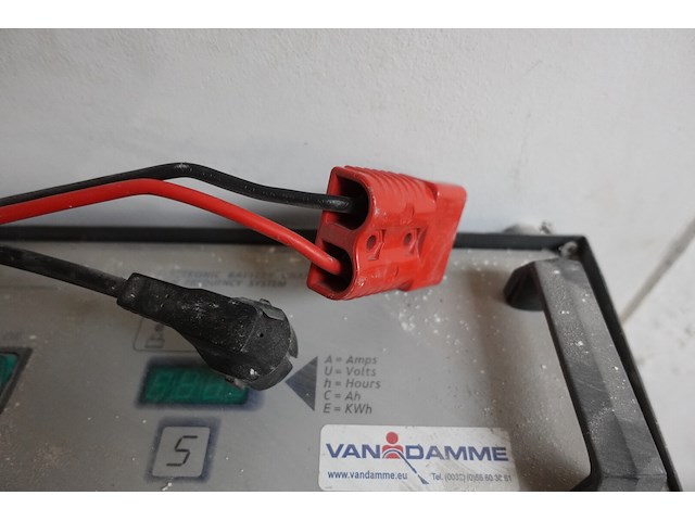 Elektrische kuismachine rcm - afbeelding 9 van  9