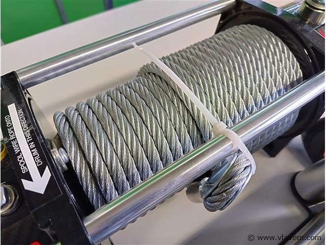 Elektrische lier 12 volt 5800kg - afbeelding 5 van  15