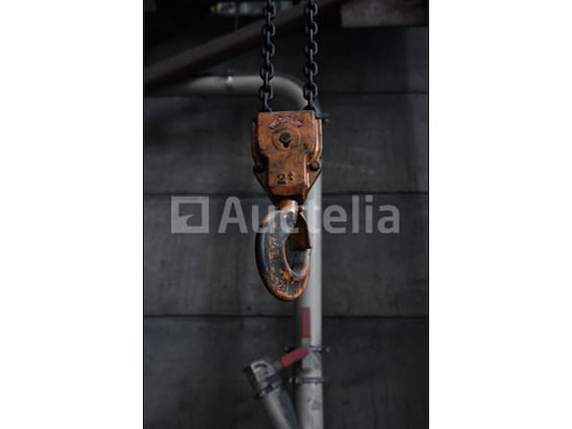 Elektrische lier op rails - afbeelding 4 van  7