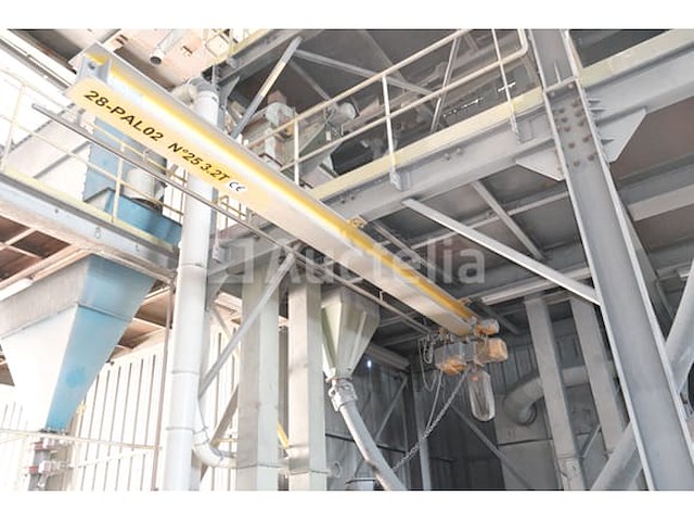 Elektrische lier op rails - afbeelding 4 van  8