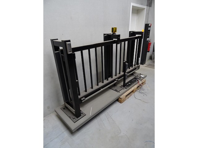 Elektrische metalen schuifpoort - afbeelding 3 van  5