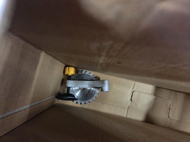 Elektrische mini invalzaag powerplus x1365mb - afbeelding 9 van  9