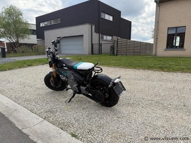 Elektrische motorfiets - afbeelding 4 van  8