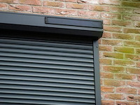 Elektrische opbouw rolluik - afbeelding 1 van  3