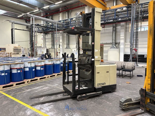 Elektrische orderpicker crown - afbeelding 1 van  18