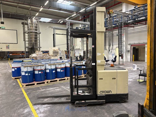 Elektrische orderpicker crown - afbeelding 11 van  18