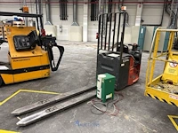 Elektrische orderpicker linde