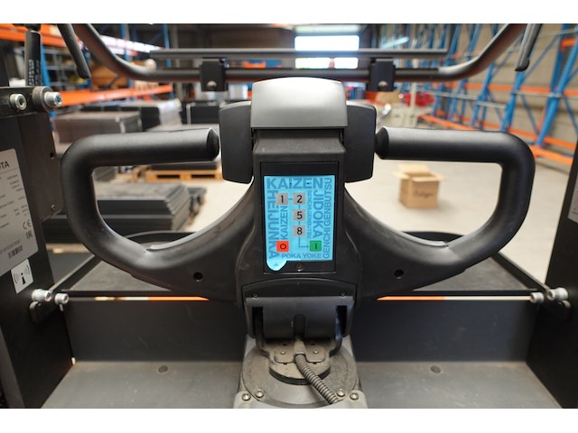 Elektrische orderpicker toyota + orderpickkar multitube - afbeelding 14 van  19